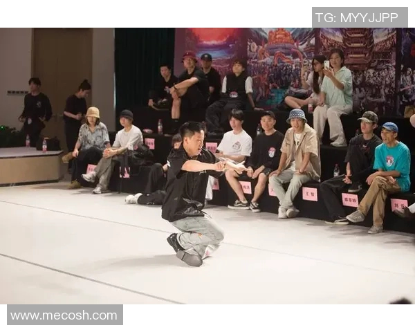 街舞巨献：探秘杭州街舞队的速度